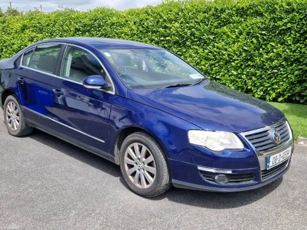 Volkswagen Passat Saloon, Petrol, 2008, Blue
