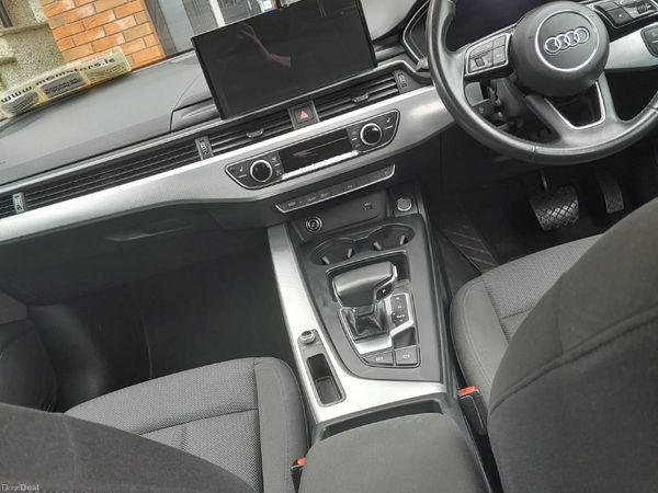 Audi A4 Saloon, Diesel, 2020, Blue