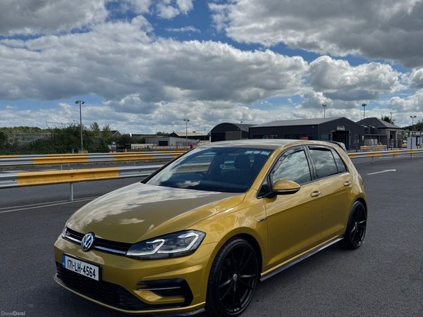 Volkswagen Golf Hatchback, Diesel, 2017, Yellow