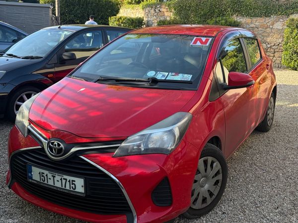 Toyota Yaris Hatchback, Diesel, 2015, Red