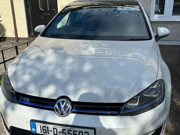 Volkswagen Golf Hatchback, Petrol Hybrid, 2016, White