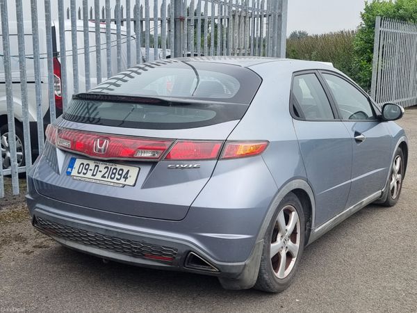 Honda Civic Hatchback, Diesel, 2009, Silver