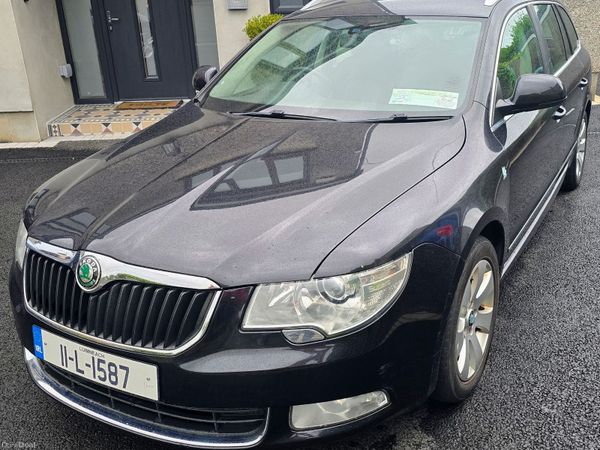 Skoda Superb Estate, Diesel, 2011, Black