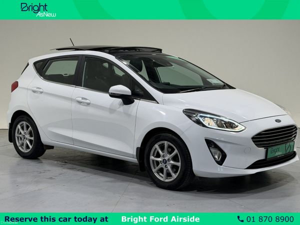 Ford Fiesta Hatchback, Petrol, 2018, White