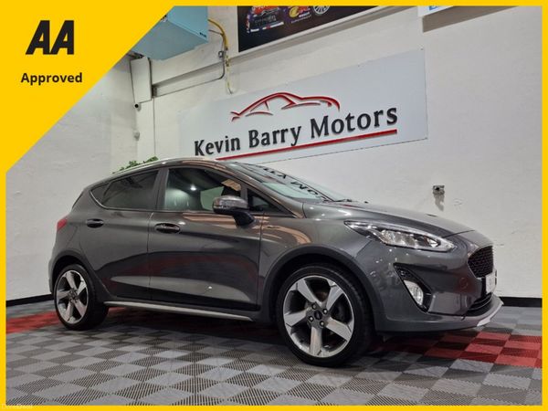 Ford Fiesta Hatchback, Petrol, 2019, Grey