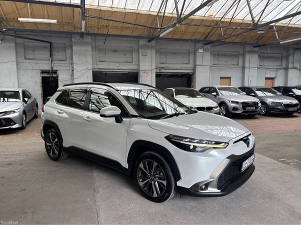 Toyota Corolla Cross SUV, Petrol Hybrid, 2022, White