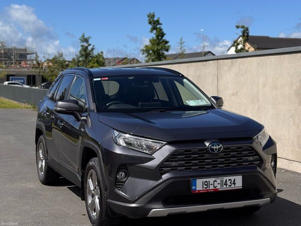 Toyota RAV4 SUV, Petrol Hybrid, 2019, Grey