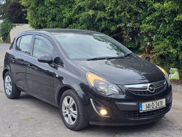 Opel Corsa Hatchback, Petrol, 2014, Black