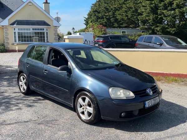 Volkswagen Golf Hatchback, Petrol, 2007, Blue