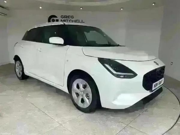 Suzuki Swift Hatchback, Petrol Hybrid, 2025, White