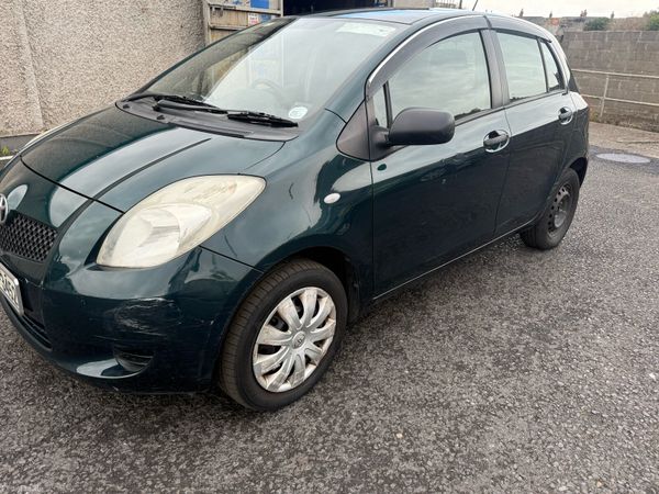 Toyota Yaris Hatchback, Petrol, 2007, Green