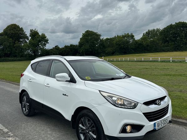 Hyundai ix35 SUV, Diesel, 2016, White