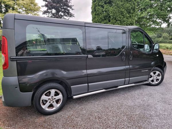 Renault Trafic MPV, Diesel, 2008, Black