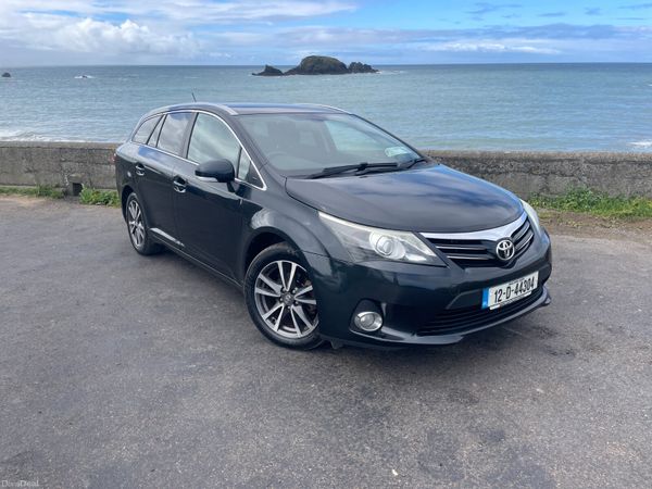 Toyota Avensis Estate, Diesel, 2012, Grey