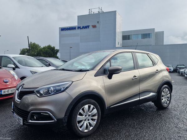 Renault Captur Hatchback, Diesel, 2014, Gold