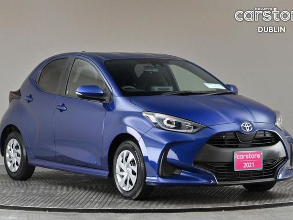 Toyota Yaris Hatchback, Petrol Hybrid, 2021, Blue