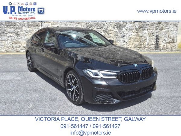 BMW 5-Series Saloon, Petrol Plug-in Hybrid, 2020, Black