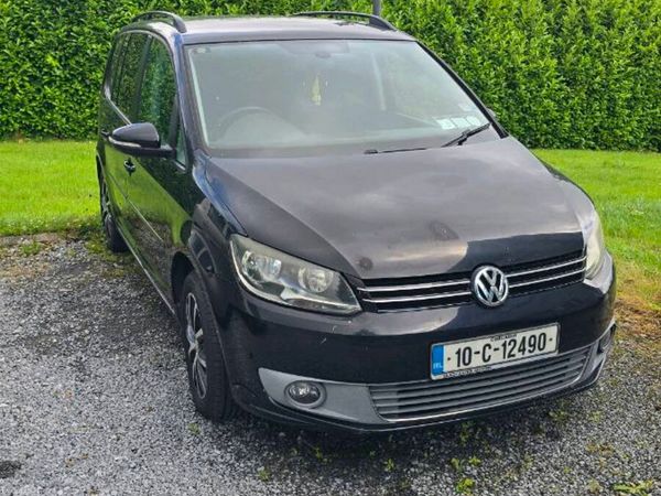 Volkswagen Touran MPV, Diesel, 2010, Black