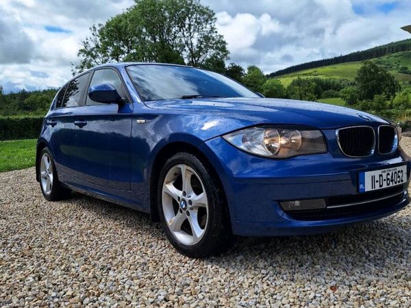 BMW 1-Series Hatchback, Petrol, 2011, Blue