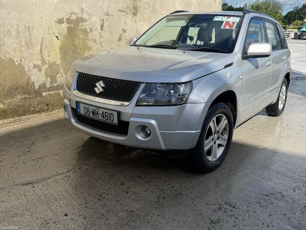 Suzuki Grand Vitara SUV, Petrol, 2008, Silver