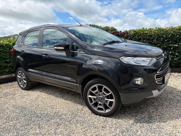 Ford EcoSport SUV, Petrol, 2015, Black