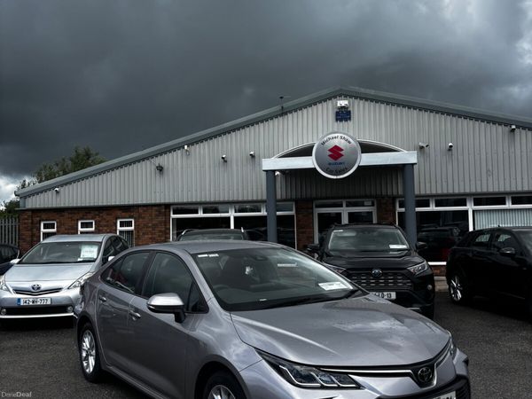 Toyota Corolla Saloon, Petrol, 2019, Grey