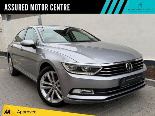 Volkswagen Passat Saloon, Petrol, 2019, Grey