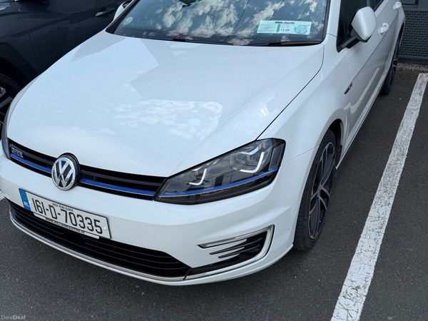Volkswagen Golf Hatchback, Petrol Plug-in Hybrid, 2016, White