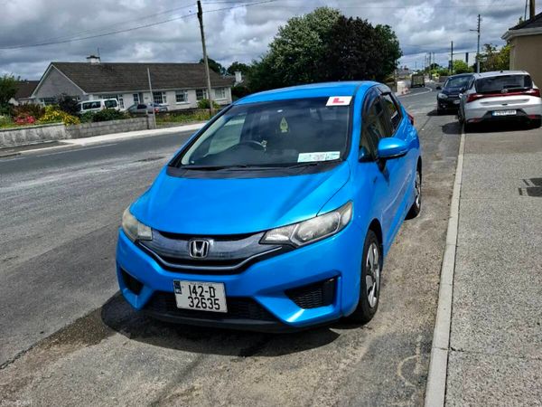 Honda Fit Hatchback, Petrol Hybrid, 2014, Blue
