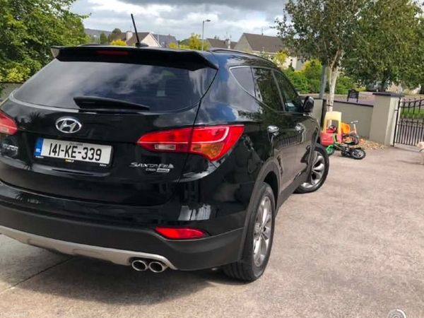 Hyundai Santa Fe SUV, Diesel, 2014, Black