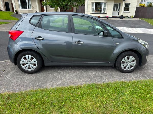Hyundai ix20 MPV, Diesel, 2011, Grey