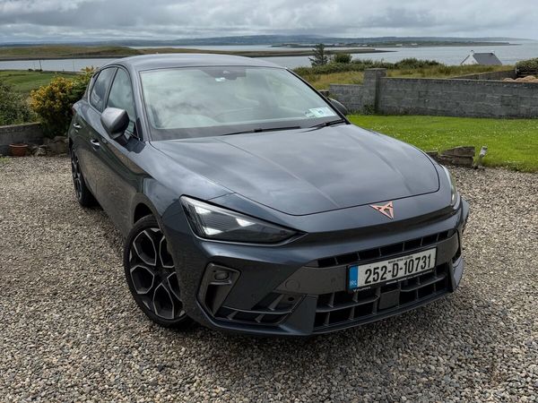 Cupra Leon Estate, Diesel, 2025, Grey