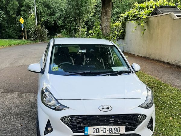 Hyundai i10 Hatchback, Petrol, 2020, White