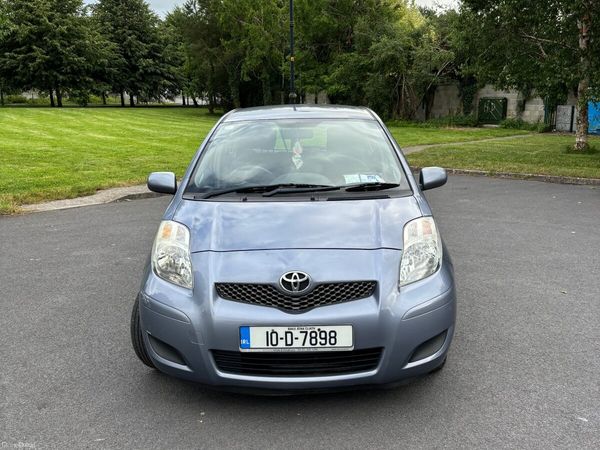 Toyota Yaris Hatchback, Petrol, 2010, Blue