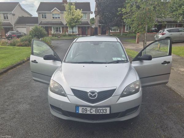 Mazda Mazda3 Hatchback, Petrol, 2009, Grey
