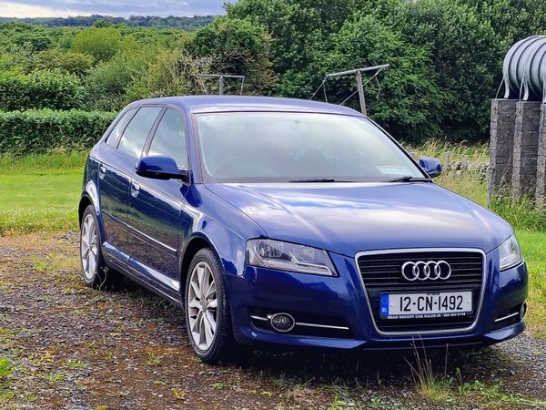 Audi A3 Hatchback, Diesel, 2012, Blue
