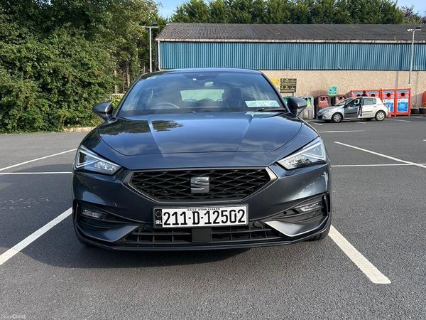 SEAT Leon Estate, Diesel, 2021, Grey
