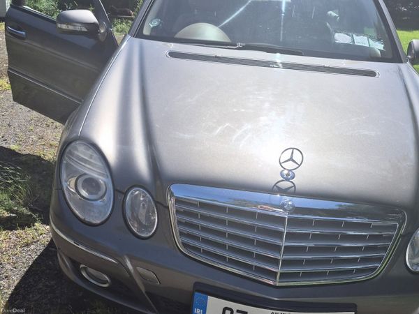 Mercedes-Benz E-Class Saloon, Diesel, 2007, Grey