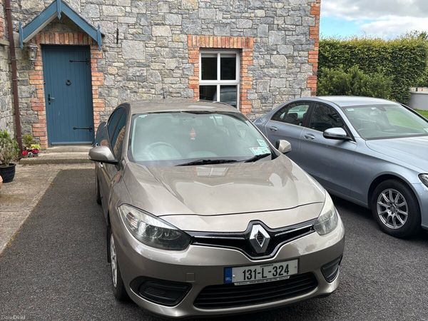 Renault Fluence Saloon, Diesel, 2013, Gold