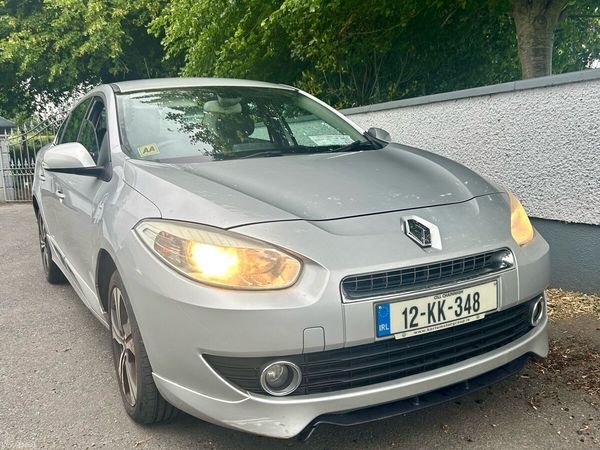Renault Fluence Saloon, Diesel, 2012, Silver