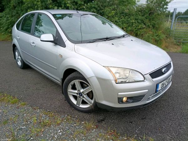 Ford Focus Hatchback, Petrol, 2008, Silver
