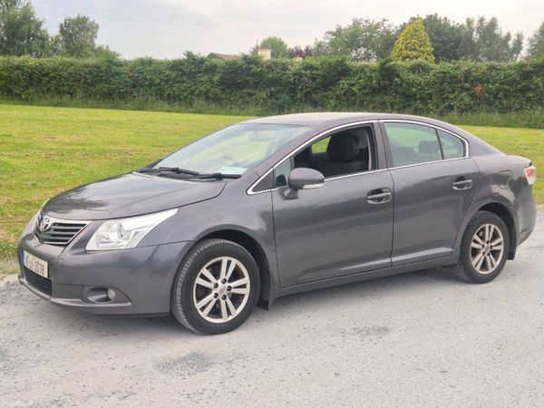 Toyota Avensis Saloon, Diesel, 2010, Grey