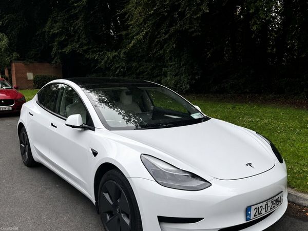 Tesla Model 3 Saloon, Electric, 2021, White