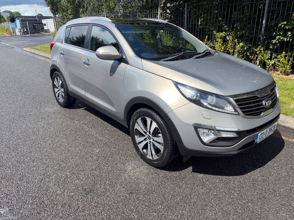 Kia Sportage SUV, Diesel, 2013, Silver