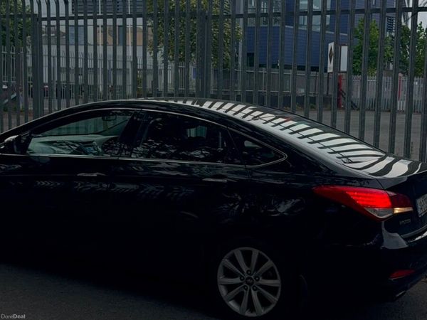 Hyundai i40 Saloon, Diesel, 2014, Black