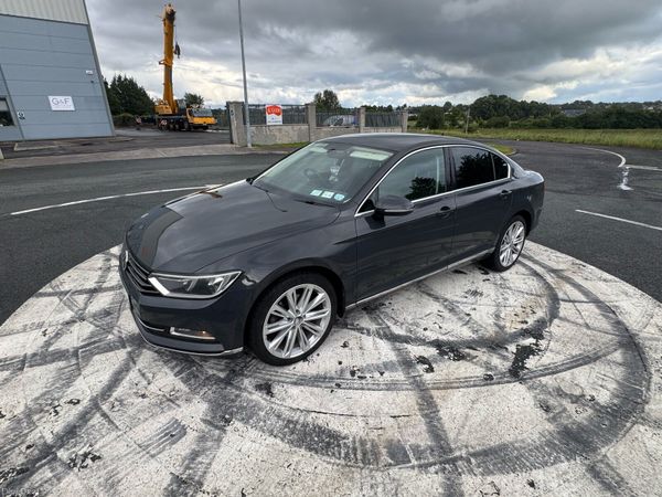Volkswagen Passat Saloon, Diesel, 2015, Grey