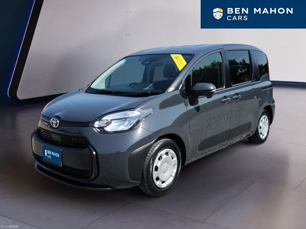 Toyota Sienta MPV, Petrol Hybrid, 2023, Grey