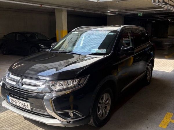 Mitsubishi Outlander SUV, Diesel, 2018, Black