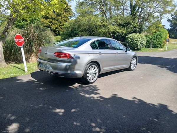 Volkswagen Passat Saloon, Diesel, 2015, Silver