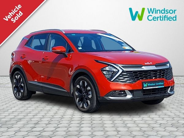 Kia Sportage SUV, Petrol Plug-in Hybrid, 2023, Red